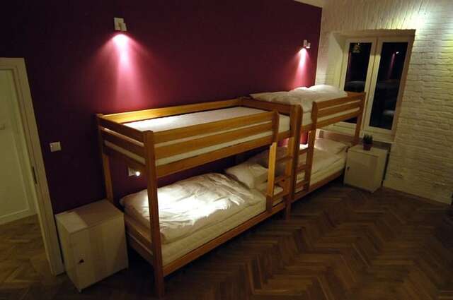 Хостелы Hostel Chmielna 5 Rooms & Apartments Варшава-21