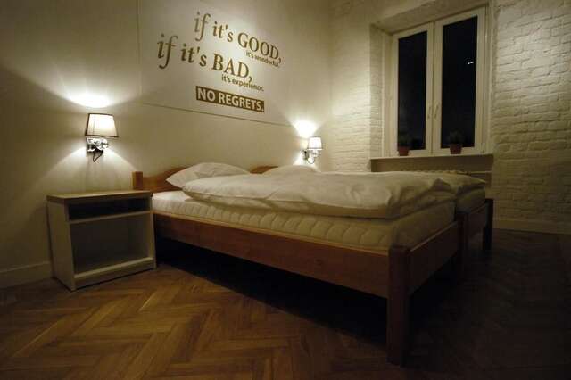 Хостелы Hostel Chmielna 5 Rooms & Apartments Варшава-52